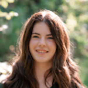 Meet your Posher, Caralynn